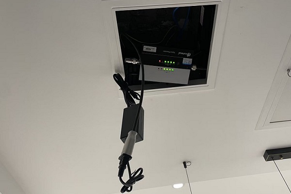 ����ͨ�݅^(q��)�������֙C(j��)��̖(h��o)����(qi��ng)�Ŵ������b����